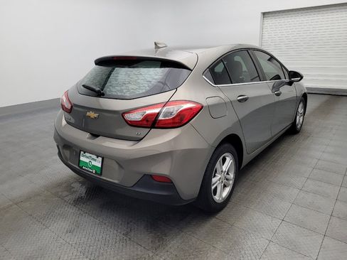 Used 2018 Chevrolet Cruze LT w/ Convenience Package image 9