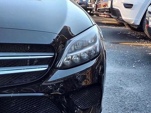 Used 2021 Mercedes-Benz C 300 4MATIC Sedan image 5