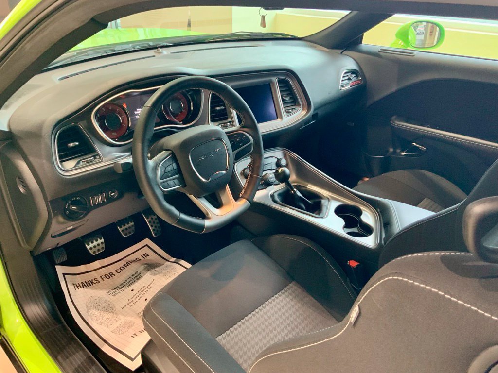 Used 2023 Dodge Challenger SRT Hellcat w/ Driver Convenience Group RWD image 20