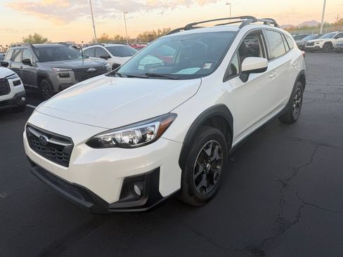 Used 2018 Subaru Crosstrek 2.0i Premium AWD/4WD image 3