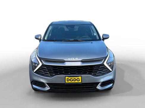 Used 2023 Kia Sportage LX image 8