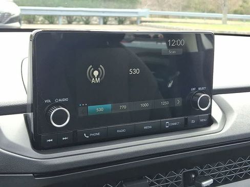 Certified 2025 Honda Accord SE image 14