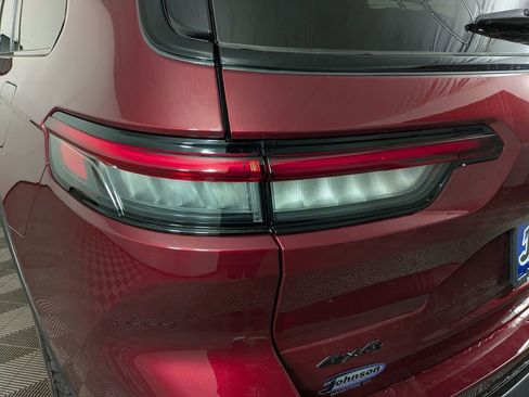 New 2025 Jeep Grand Cherokee L Altitude image 12