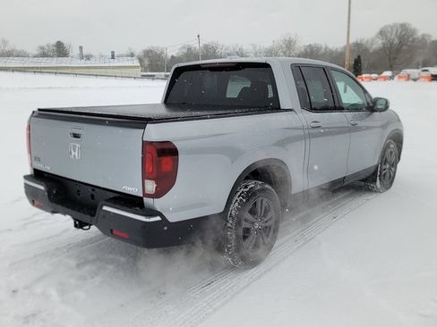 Used 2019 Honda Ridgeline Sport image 12