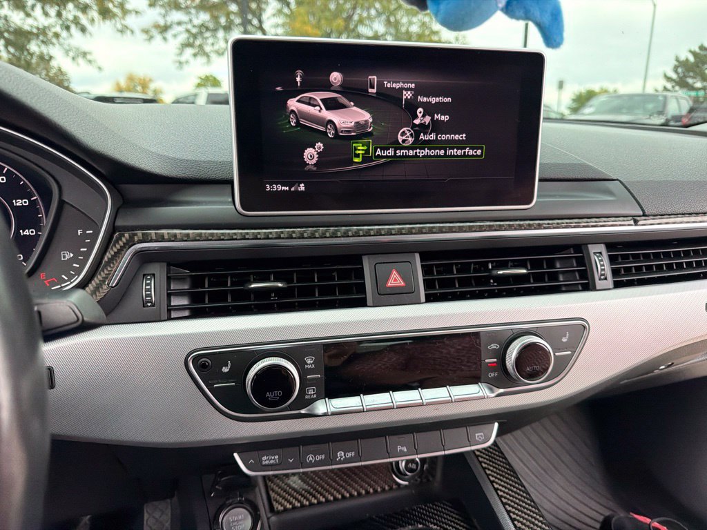 Used 2017 Audi A4 2.0T Premium Plus w/ Premium Plus Package AWD/4WD image 8