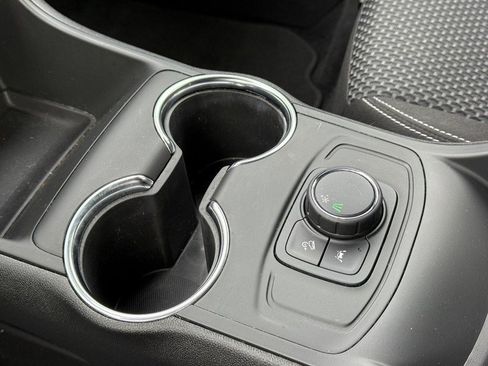 Certified 2023 GMC Terrain SLE image 20