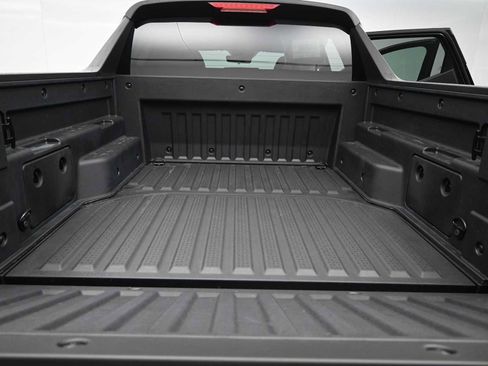 Certified 2025 Hyundai Santa Cruz SEL image 13