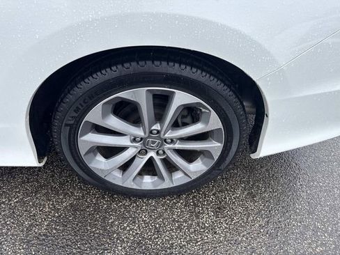 Used 2015 Honda Accord EX-L image 16