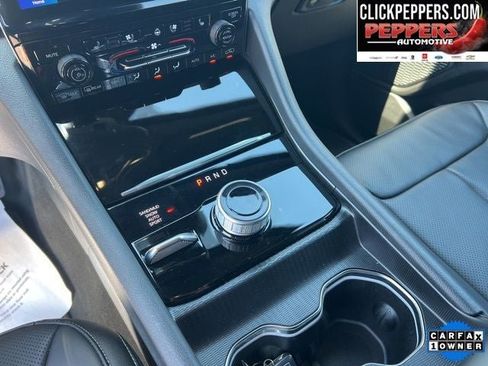 Used 2025 Jeep Grand Cherokee L Limited w/ Luxury Tech Group II AWD/4WD image 15