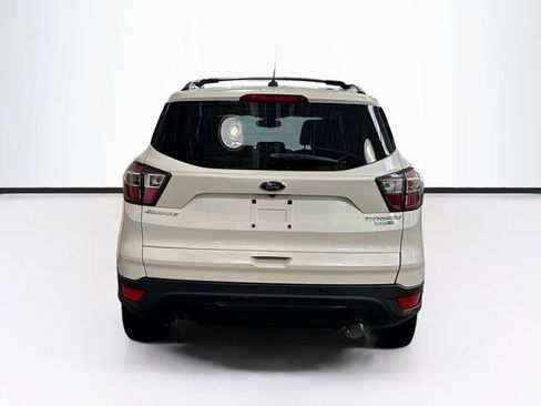 Used 2017 Ford Escape Titanium image 7