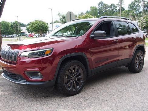 Used 2021 Jeep Cherokee Latitude Lux 80th Anniv w/ Quick Order Package 26U 80TH AWD/4WD image 3
