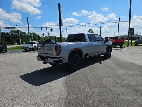 Used 2026 GMC Sierra 2500 AT4 w/ AT4 Premium Plus Package AWD/4WD image 6