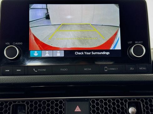 Used 2023 Honda Civic Sport image 16