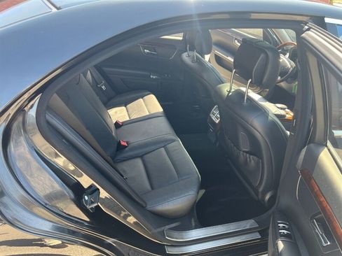 Used 2013 Mercedes-Benz S 550 4MATIC image 12
