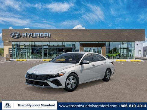 New 2026 Hyundai Elantra SE FWD image 1
