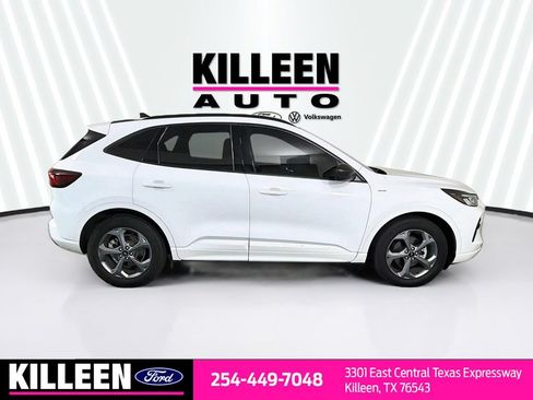 Used 2023 Ford Escape ST-Line w/ Tech Pack #1 FWD image 10