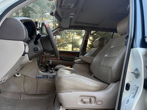 Used 2000 Lexus LX 470 4WD image 7