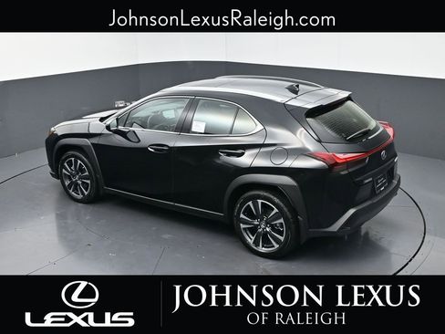 New 2026 Lexus UX 300h FWD image 25