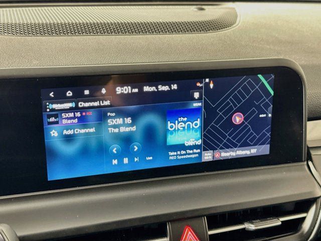 Certified 2025 Kia Seltos S AWD/4WD image 15