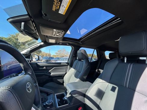 Certified 2025 Toyota 4Runner Limited image 12