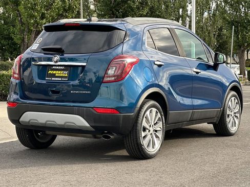 Used 2020 Buick Encore Preferred w/ Safety Package image 4