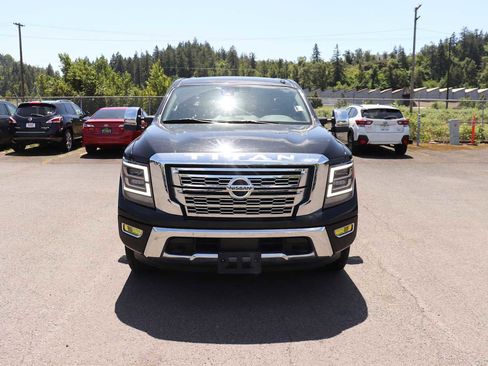 Used 2020 Nissan Titan SL w/ Moonroof Package AWD/4WD image 2