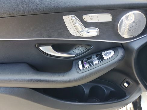 Used 2021 Mercedes-Benz GLC 300 4MATIC Coupe image 21