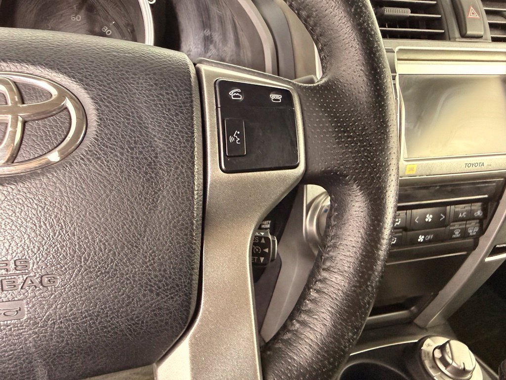 Used 2013 Toyota 4Runner Limited AWD/4WD image 24