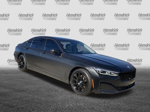 Used 2020 BMW 740i 740i w/ Premium Package image 2