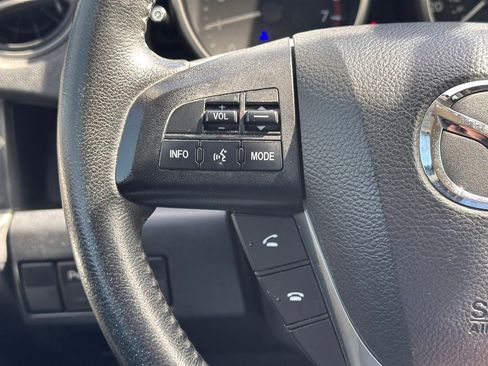 Used 2014 MAZDA MAZDA5 Touring image 25