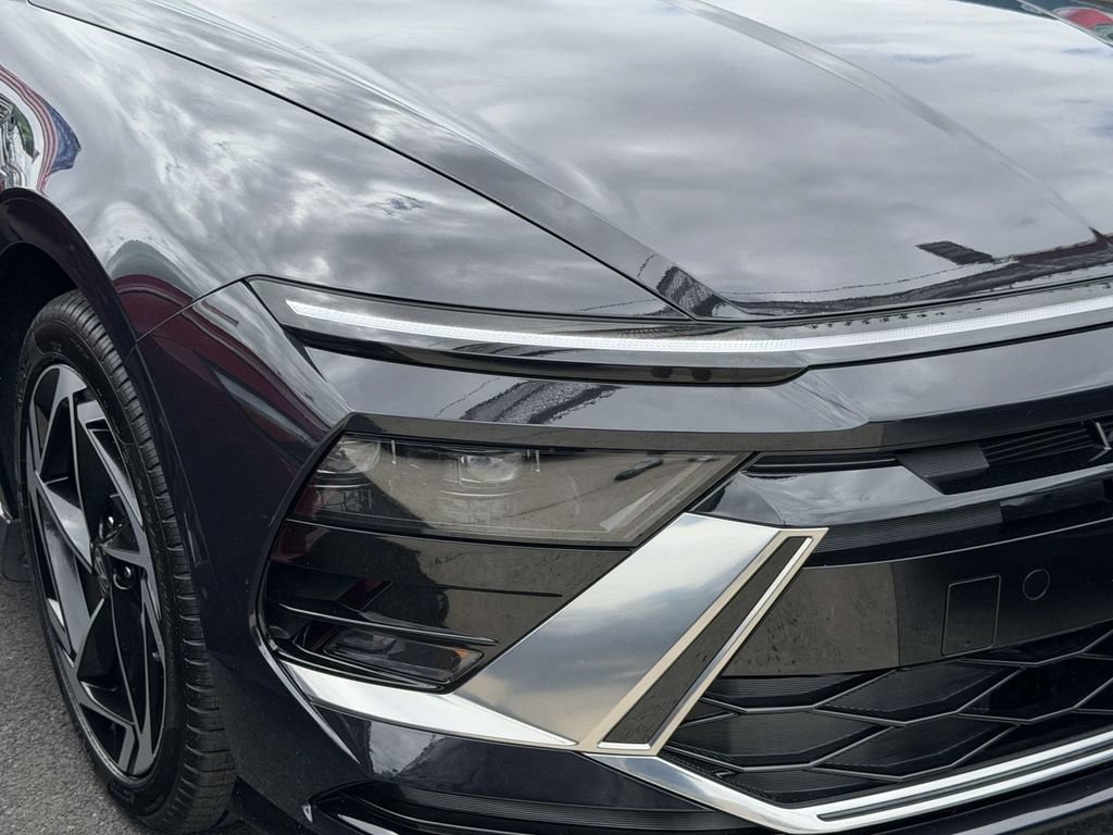 Certified 2026 Hyundai Sonata SEL FWD image 8