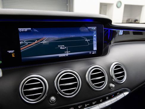 Used 2019 Mercedes-Benz S 560 4MATIC Coupe image 20
