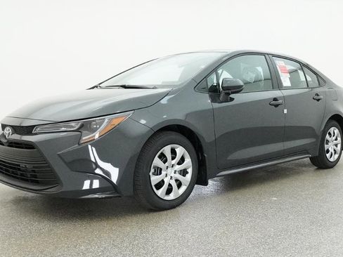 New 2026 Toyota Corolla LE image 3