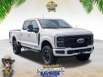 New 2026 Ford F350 Platinum w/ Tremor Off-Road Package