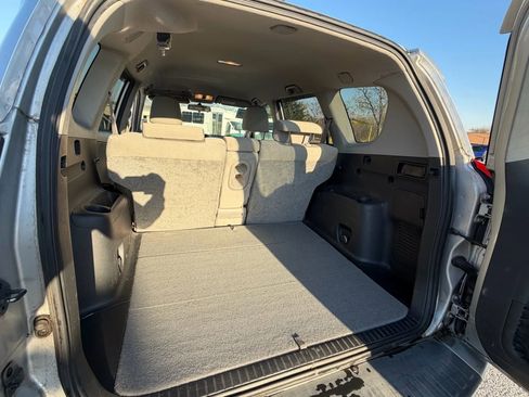 Used 2011 Toyota RAV4 Sport Utility 4D image 16