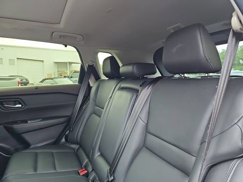 Used 2023 Nissan Rogue SL w/ SL Premium Package FWD image 14