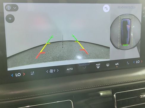 Certified 2025 Lincoln Aviator 2WD w/ Jet Appearance Package image 31