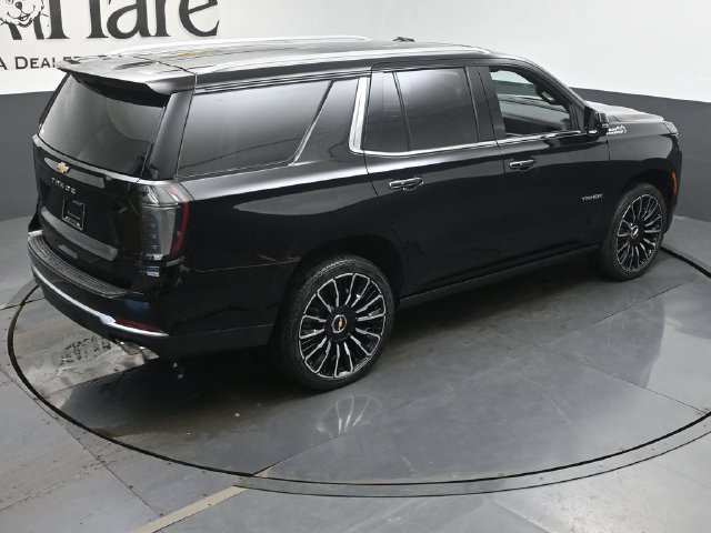 New 2026 Chevrolet Tahoe High Country AWD/4WD image 19