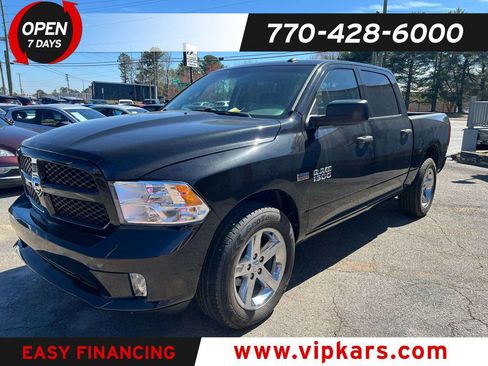 Used 2017 RAM 1500 Express image 1