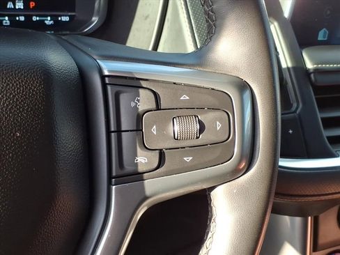 Certified 2023 Chevrolet Suburban Premier image 20