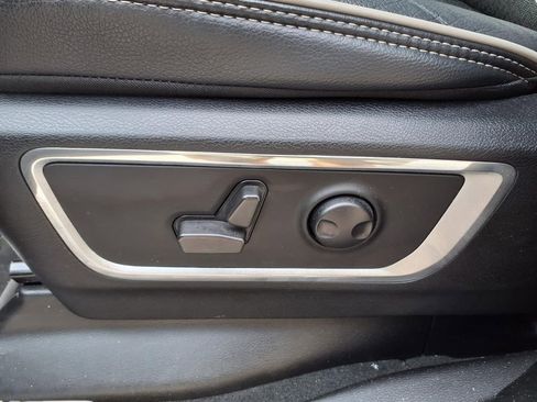 Used 2022 RAM 1500 Laramie w/ Laramie Southwest Edition AWD/4WD image 29