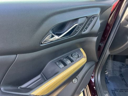 Used 2018 GMC Acadia Denali w/ LPO, Cargo Package image 23