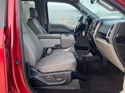 Used 2015 Ford F150 XLT w/ Equipment Group 302A Luxury AWD/4WD image 14