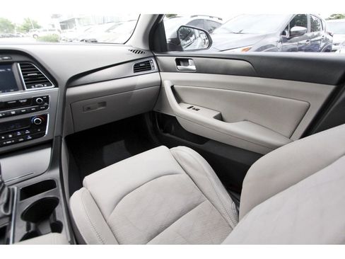 Used 2015 Hyundai Sonata Sport w/ Option Group 04 image 10