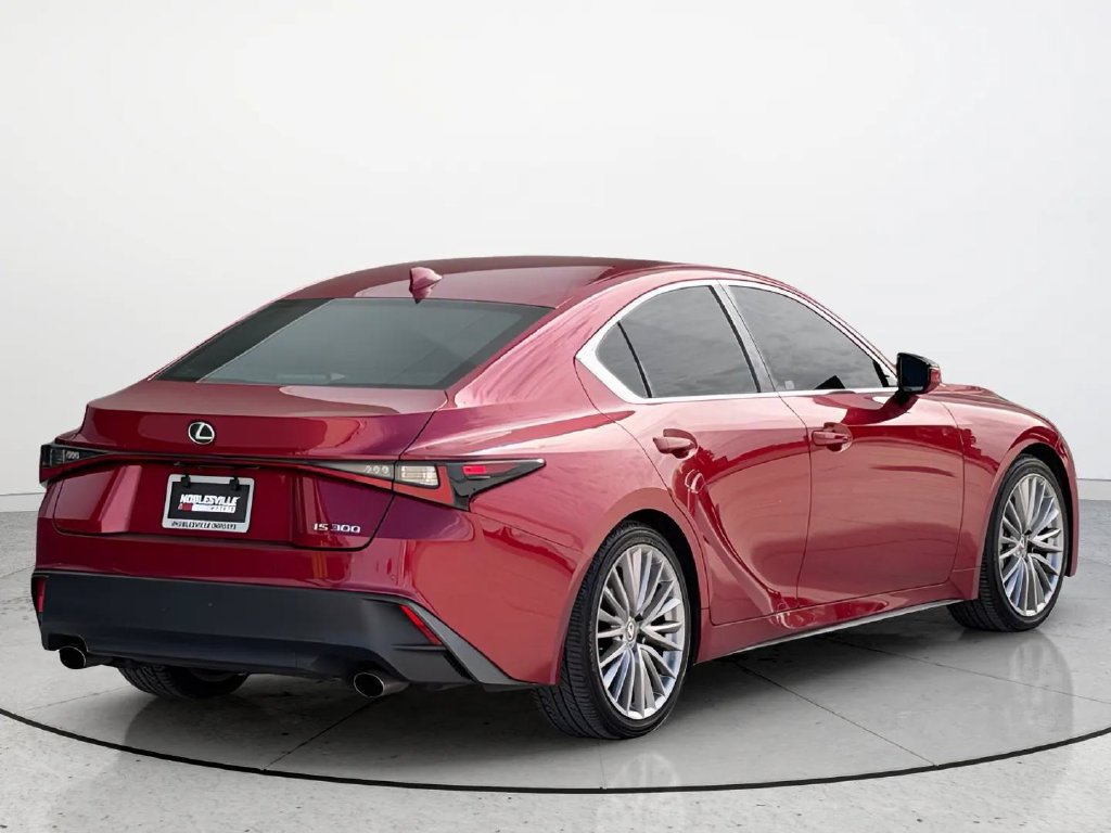 Used 2024 Lexus IS 300 w/ Premium Package RWD image 3