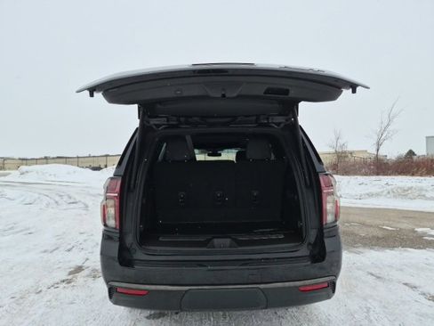 Used 2021 Chevrolet Tahoe RST w/ Luxury Package image 7