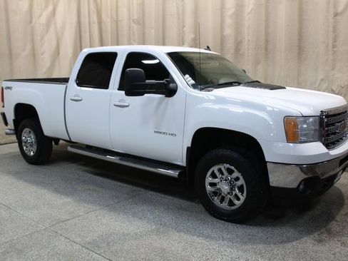 Used 2013 GMC Sierra 2500 SLT w/ SLT Convenience Package image 2