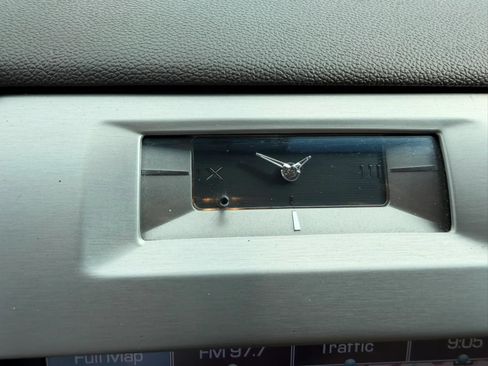Used 2013 Cadillac Escalade Luxury AWD/4WD image 50