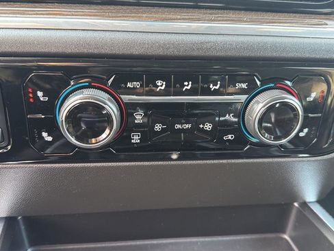 Used 2023 Chevrolet Silverado 1500 RST image 27