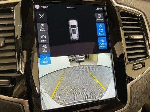 Certified 2023 Volvo XC90 B6 Plus w/ Protection Package Premier AWD/4WD image 13